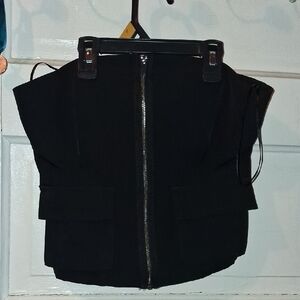 Black Zippered Strapless Top With Pockets